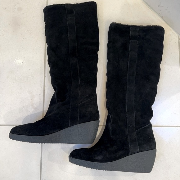 Ann Taylor LOFT boots - Picture 2 of 5